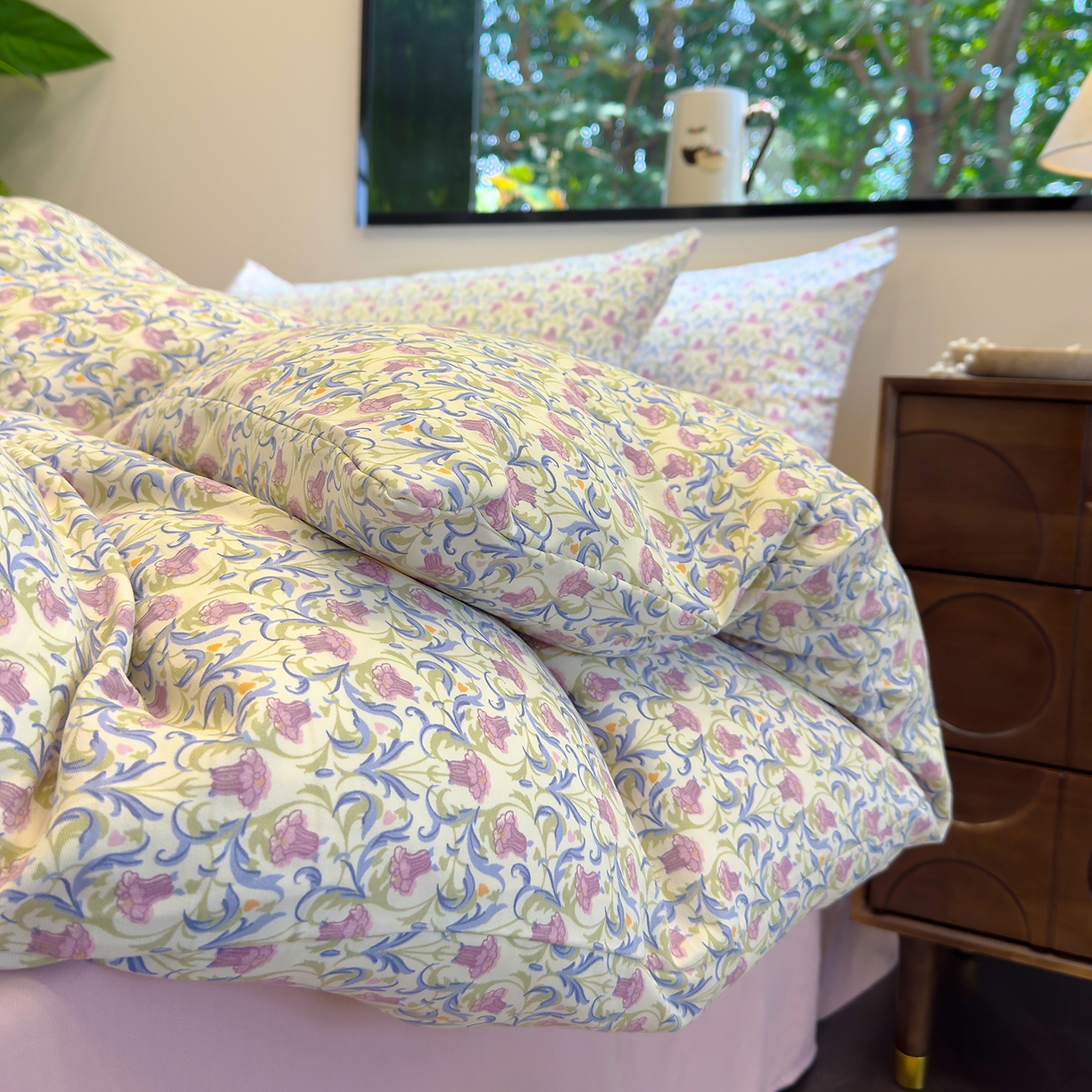 91家纺网 家纺一手货源 找家纺 竹合家纺 2025秋冬新品爆款有氧人字纹提花小清新加厚四件套 花影