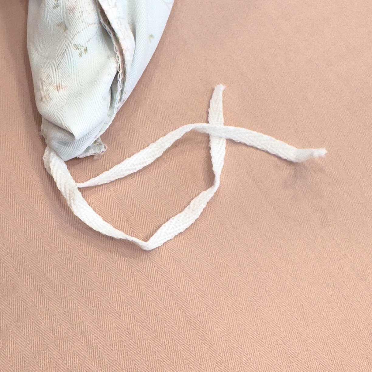 91家纺网 家纺一手货源 找家纺 竹合家纺 2025秋冬新品爆款有氧人字纹提花小清新加厚四件套 沫香