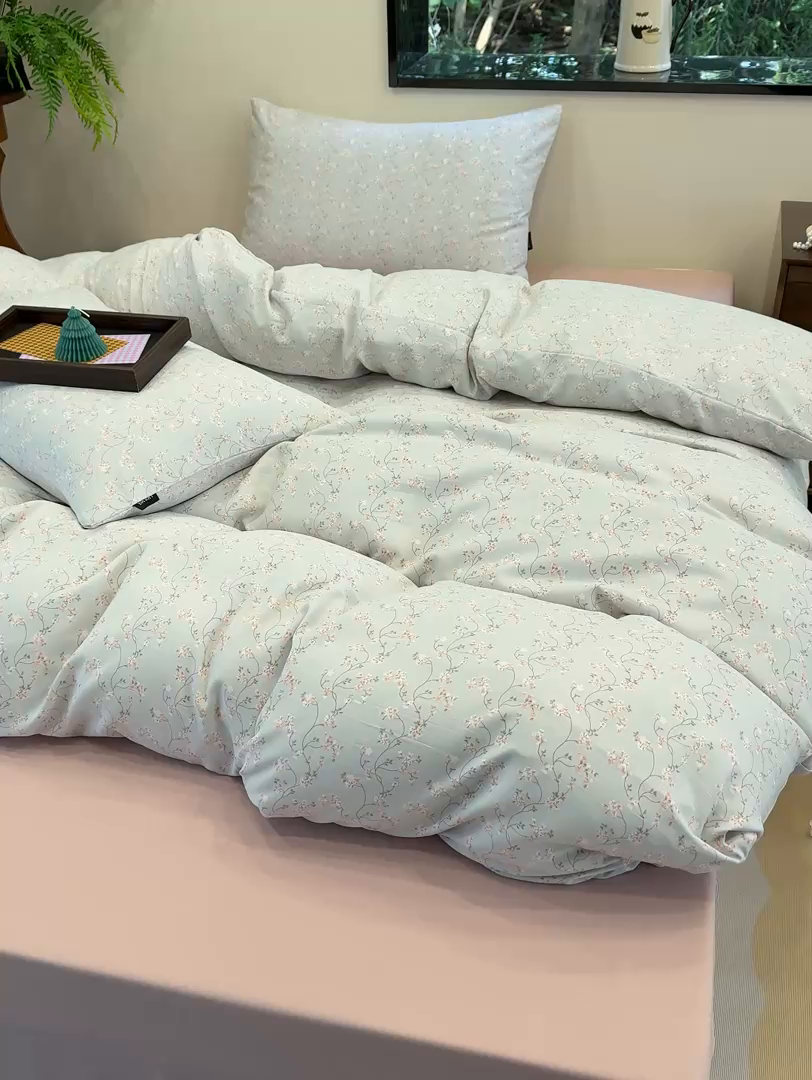 91家纺网 家纺一手货源 找家纺 竹合家纺 2025秋冬新品爆款有氧人字纹提花小清新加厚四件套 沫香