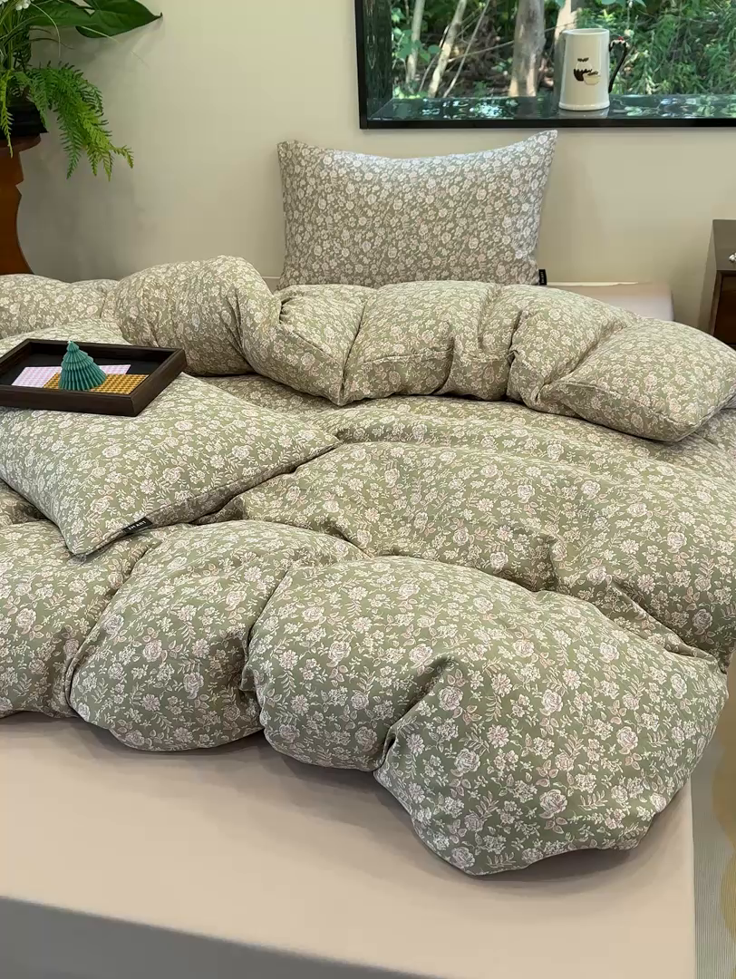 91家纺网 家纺一手货源 找家纺 竹合家纺 2025秋冬新品爆款有氧人字纹提花小清新加厚四件套 赛琳娜