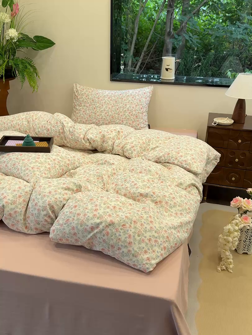 91家纺网 家纺一手货源 找家纺 竹合家纺 2025秋冬新品爆款有氧人字纹提花小清新加厚四件套 宛夏