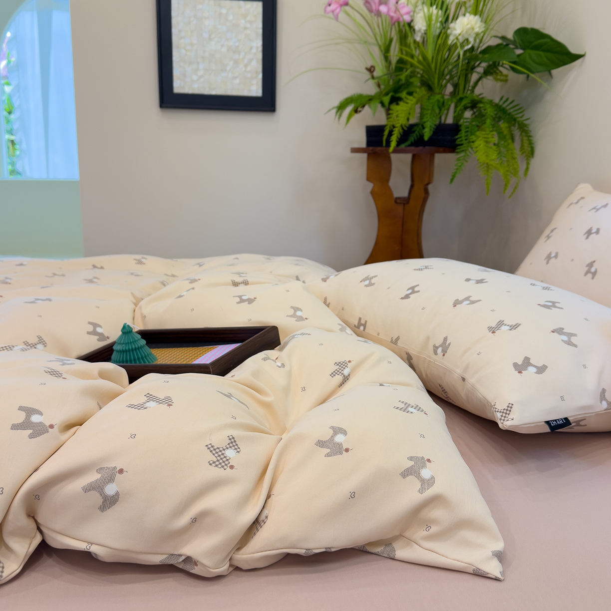 91家纺网 家纺一手货源 找家纺 竹合家纺 2025秋冬新品爆款有氧人字纹提花小清新加厚四件套 小木马