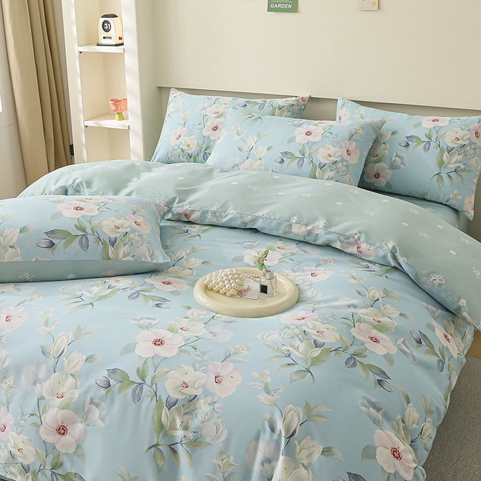 91家纺网 家纺一手货源 找家纺 宇彬家纺 2025直播新款13372全棉纯棉印花单双人被套喷气小清新简约热款学生被罩 颜礼-蓝