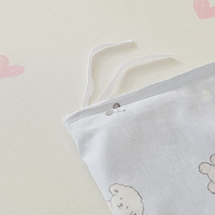 91家纺网 家纺一手货源 找家纺 宇彬家纺 2025直播新款13372全棉纯棉印花单双人被套喷气小清新简约热款学生被罩 告白小耶