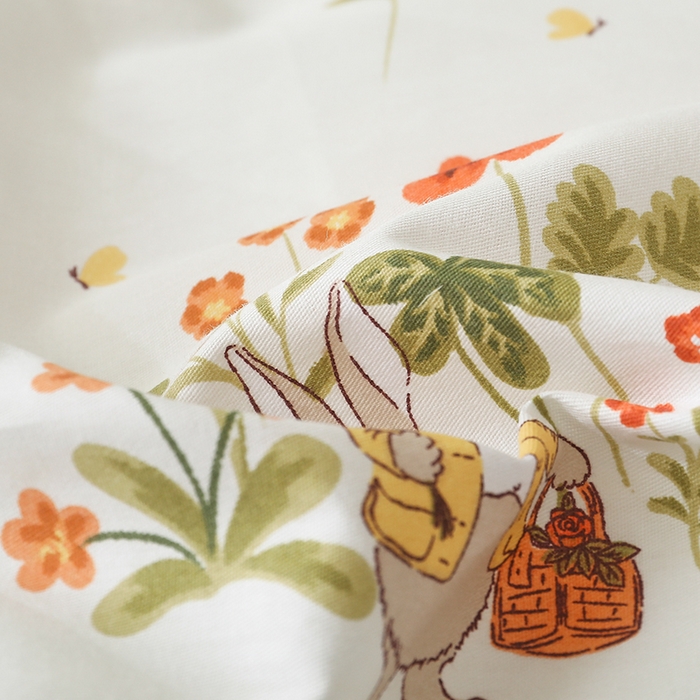 91家纺网 家纺一手货源 找家纺 宇彬家纺 2025直播新款13372全棉纯棉印花单双人被套喷气小清新简约热款学生被罩 花间小趣-红