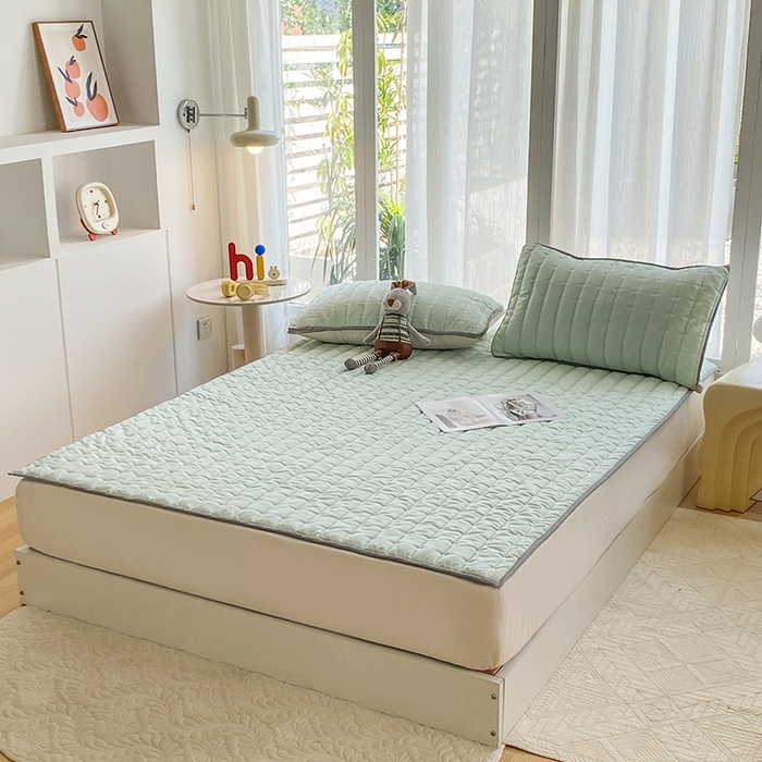 91家纺网 家纺一手货源 找家纺 乐嘉盈2025新款四季通用华夫格床护垫 绿色