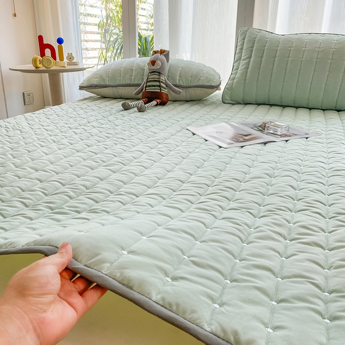 91家纺网 家纺一手货源 找家纺 乐嘉盈2025新款四季通用华夫格床护垫 绿色