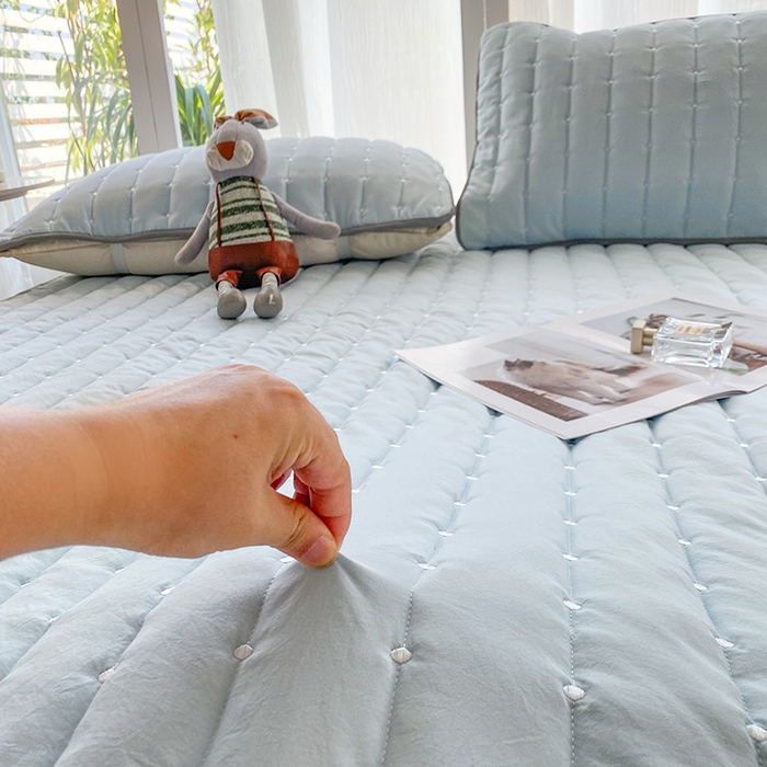 91家纺网 家纺一手货源 找家纺 乐嘉盈2025新款四季通用华夫格床护垫 浅蓝
