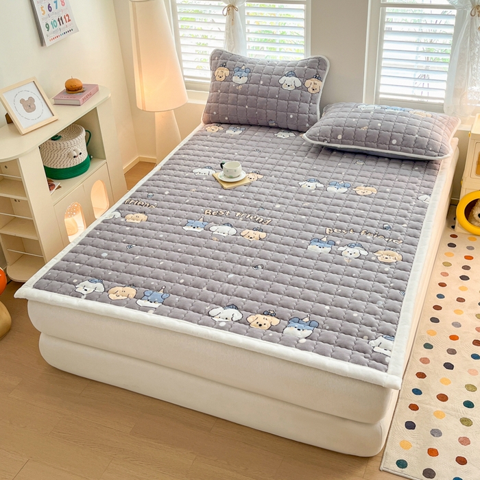 91家纺网 家纺一手货源 找家纺 莉莉安家纺 2025牛奶绒床垫软垫家用绒毯子垫被褥子宿舍学生单人冬季加绒牛奶绒床褥垫子 欢乐颂