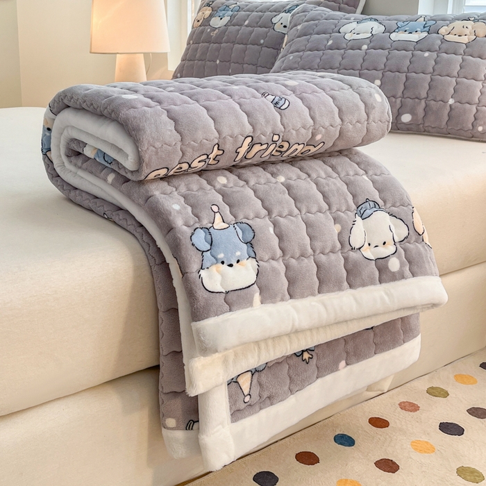 91家纺网 家纺一手货源 找家纺 莉莉安家纺 2025牛奶绒床垫软垫家用绒毯子垫被褥子宿舍学生单人冬季加绒牛奶绒床褥垫子 欢乐颂