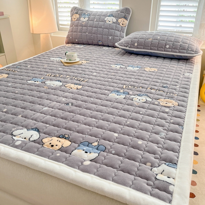 91家纺网 家纺一手货源 找家纺 莉莉安家纺 2025牛奶绒床垫软垫家用绒毯子垫被褥子宿舍学生单人冬季加绒牛奶绒床褥垫子 欢乐颂