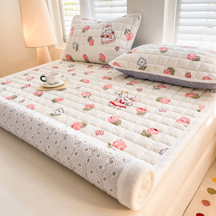 91家纺网 家纺一手货源 找家纺 莉莉安家纺 2025牛奶绒床垫软垫家用绒毯子垫被褥子宿舍学生单人冬季加绒牛奶绒床褥垫子 郁金花香