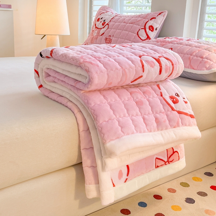 91家纺网 家纺一手货源 找家纺 莉莉安家纺 2025牛奶绒床垫软垫家用绒毯子垫被褥子宿舍学生单人冬季加绒牛奶绒床褥垫子 甜甜兔