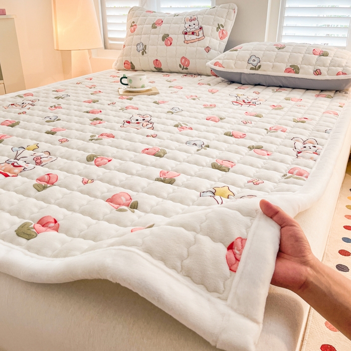 91家纺网 家纺一手货源 找家纺 莉莉安家纺 2025牛奶绒床垫软垫家用绒毯子垫被褥子宿舍学生单人冬季加绒牛奶绒床褥垫子 郁金花香