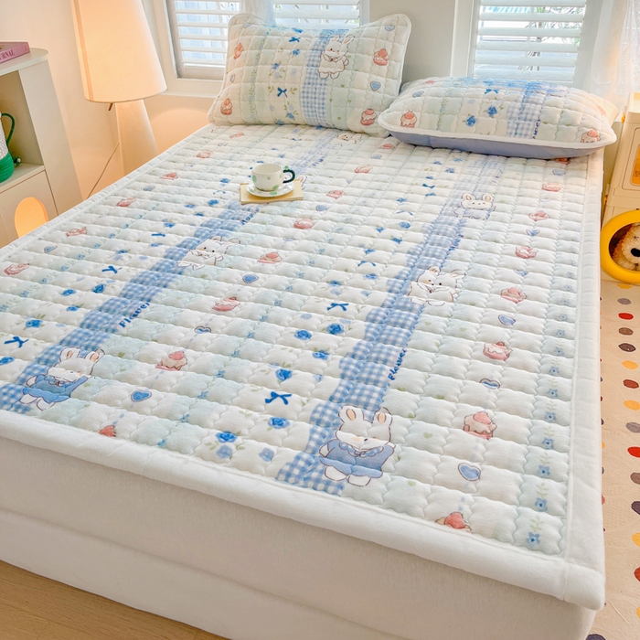 91家纺网 家纺一手货源 找家纺 莉莉安家纺 2025牛奶绒床垫软垫家用绒毯子垫被褥子宿舍学生单人冬季加绒牛奶绒床褥垫子 兔兔花语