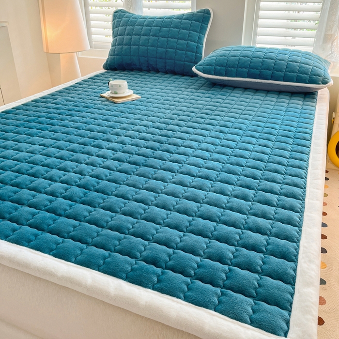 91家纺网 家纺一手货源 找家纺 莉莉安家纺 2025牛奶绒床垫软垫家用绒毯子垫被褥子宿舍学生单人冬季加绒牛奶绒床褥垫子 宝石蓝