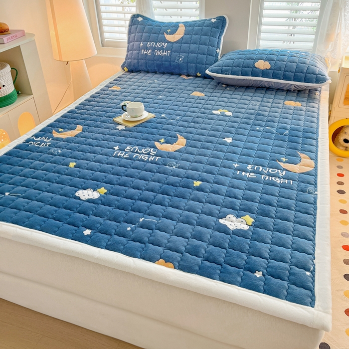 91家纺网 家纺一手货源 找家纺 莉莉安家纺 2025牛奶绒床垫软垫家用绒毯子垫被褥子宿舍学生单人冬季加绒牛奶绒床褥垫子 星月传奇