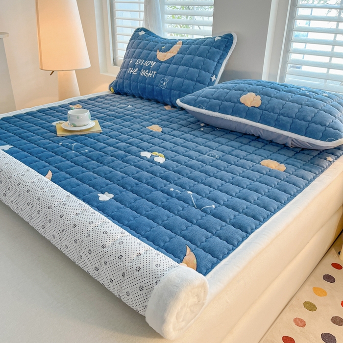 91家纺网 家纺一手货源 找家纺 莉莉安家纺 2025牛奶绒床垫软垫家用绒毯子垫被褥子宿舍学生单人冬季加绒牛奶绒床褥垫子 星月传奇