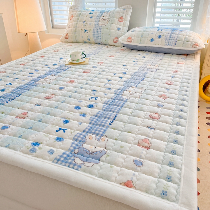 91家纺网 家纺一手货源 找家纺 莉莉安家纺 2025牛奶绒床垫软垫家用绒毯子垫被褥子宿舍学生单人冬季加绒牛奶绒床褥垫子 兔兔花语