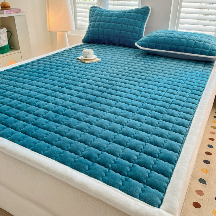 91家纺网 家纺一手货源 找家纺 莉莉安家纺 2025牛奶绒床垫软垫家用绒毯子垫被褥子宿舍学生单人冬季加绒牛奶绒床褥垫子 宝石蓝