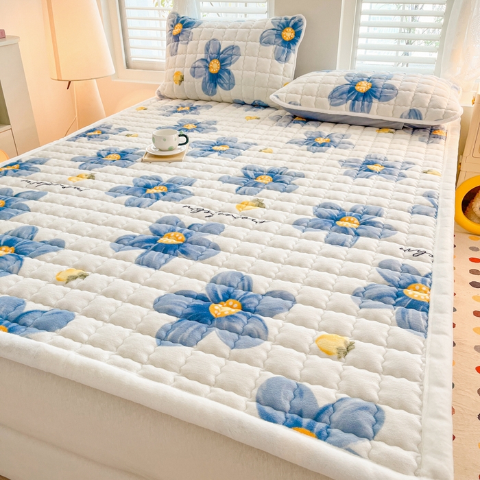 91家纺网 家纺一手货源 找家纺 莉莉安家纺 2025牛奶绒床垫软垫家用绒毯子垫被褥子宿舍学生单人冬季加绒牛奶绒床褥垫子 春意盎然