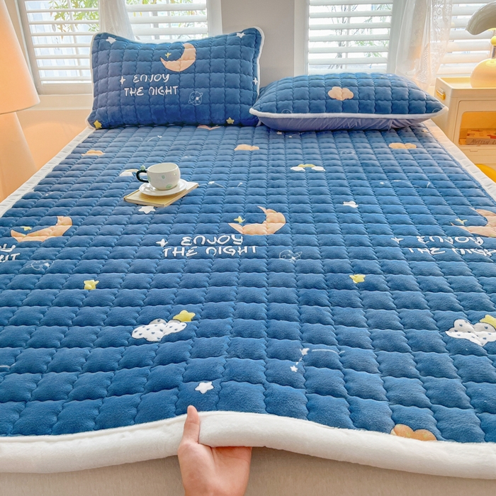 莉莉安家纺 2025牛奶绒床垫软垫家用绒毯子垫被褥子宿舍学生单人冬季加绒牛奶绒床褥垫子 星月传奇