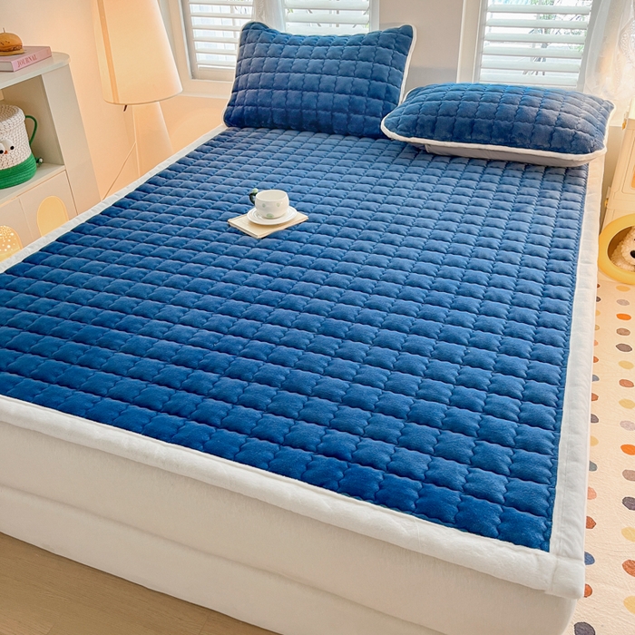 91家纺网 家纺一手货源 找家纺 莉莉安家纺 2025牛奶绒床垫软垫家用绒毯子垫被褥子宿舍学生单人冬季加绒牛奶绒床褥垫子 宾利蓝