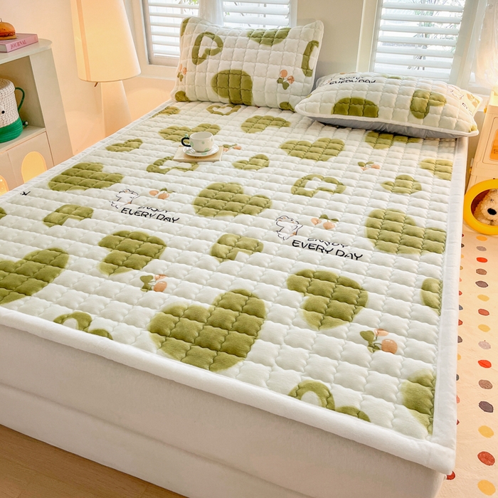 91家纺网 家纺一手货源 找家纺 莉莉安家纺 2025牛奶绒床垫软垫家用绒毯子垫被褥子宿舍学生单人冬季加绒牛奶绒床褥垫子 甜蜜爱恋