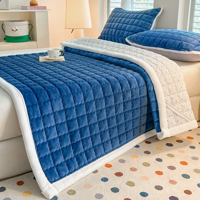 91家纺网 家纺一手货源 找家纺 莉莉安家纺 2025牛奶绒床垫软垫家用绒毯子垫被褥子宿舍学生单人冬季加绒牛奶绒床褥垫子 宾利蓝