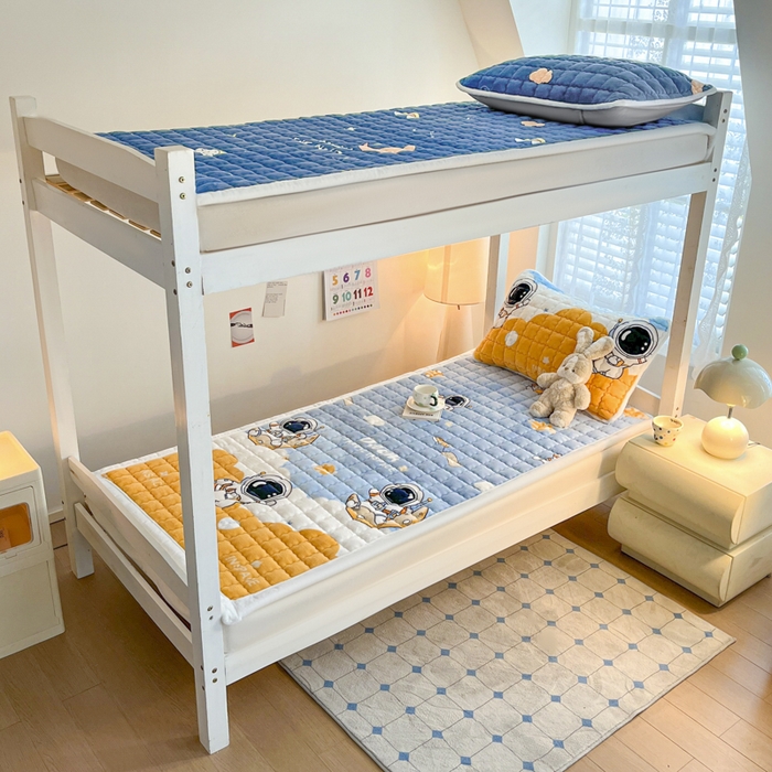 91家纺网 家纺一手货源 找家纺 莉莉安家纺 2025牛奶绒床垫褥子软垫家用加厚宿舍学生单人铺垫被冬季加绒毛毯床褥 太空漫游