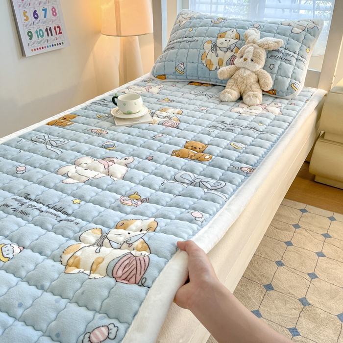 91家纺网 家纺一手货源 找家纺 莉莉安家纺 2025牛奶绒床垫褥子软垫家用加厚宿舍学生单人铺垫被冬季加绒毛毯床褥 童话乐园