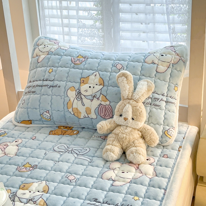 91家纺网 家纺一手货源 找家纺 莉莉安家纺 2025牛奶绒床垫褥子软垫家用加厚宿舍学生单人铺垫被冬季加绒毛毯床褥 童话乐园