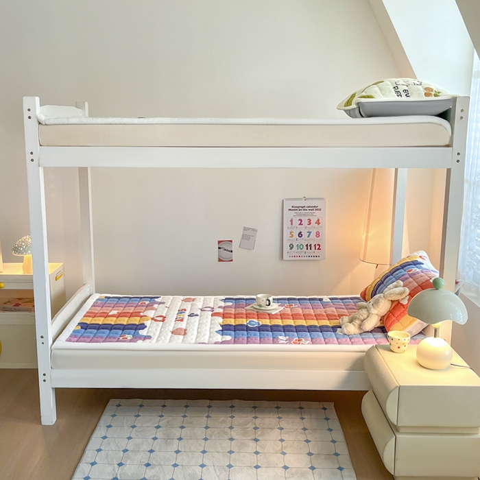 91家纺网 家纺一手货源 找家纺 莉莉安家纺 2025牛奶绒床垫褥子软垫家用加厚宿舍学生单人铺垫被冬季加绒毛毯床褥 彩虹物语