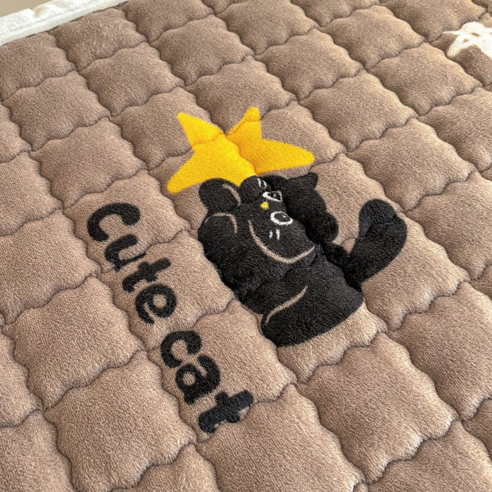 91家纺网 家纺一手货源 找家纺 莉莉安家纺 2025牛奶绒床垫褥子软垫家用加厚宿舍学生单人铺垫被冬季加绒毛毯床褥 猫咪星空