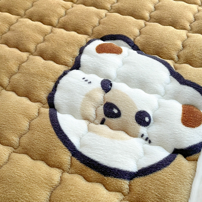 91家纺网 家纺一手货源 找家纺 莉莉安家纺 2025牛奶绒床垫褥子软垫家用加厚宿舍学生单人铺垫被冬季加绒毛毯床褥 萌宠熊宝