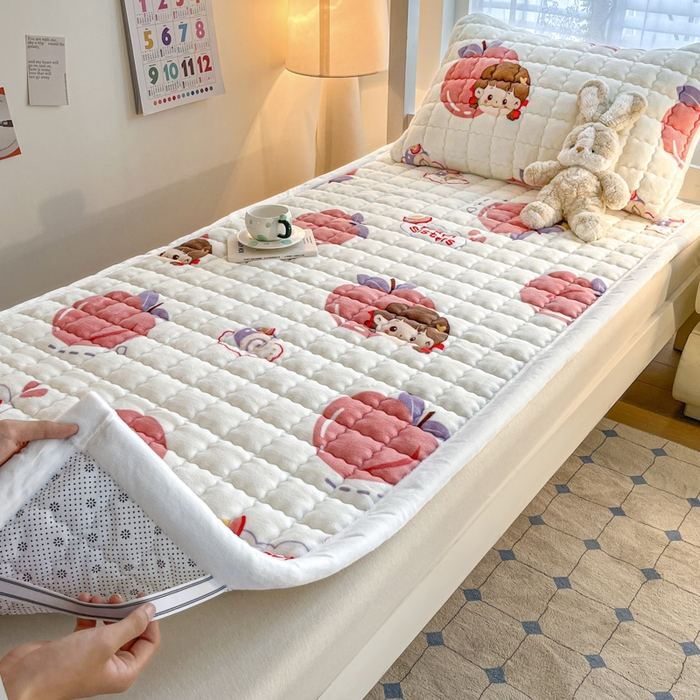 91家纺网 家纺一手货源 找家纺 莉莉安家纺 2025牛奶绒床垫褥子软垫家用加厚宿舍学生单人铺垫被冬季加绒毛毯床褥 蜜桃女孩