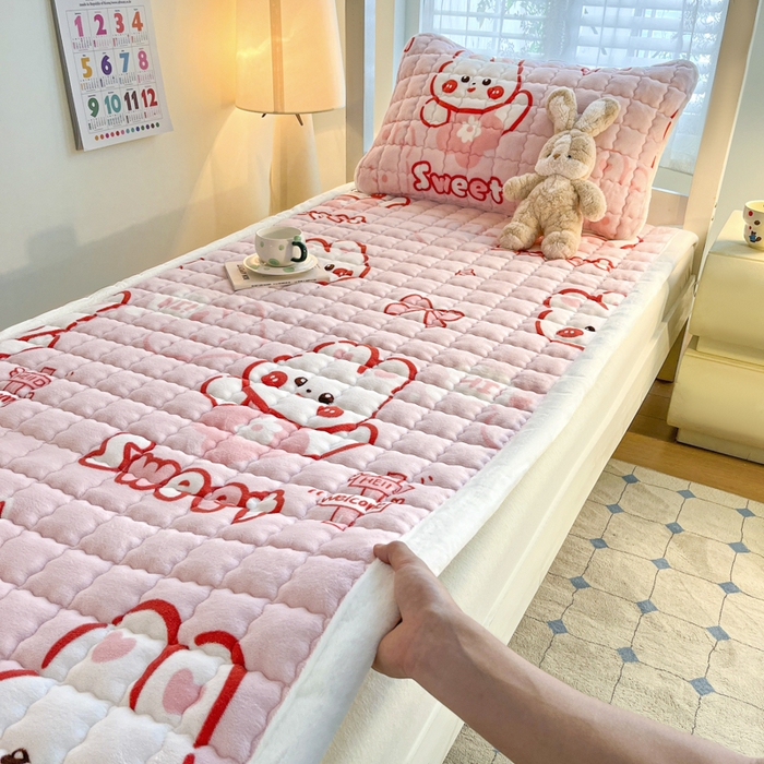 91家纺网 家纺一手货源 找家纺 莉莉安家纺 2025牛奶绒床垫褥子软垫家用加厚宿舍学生单人铺垫被冬季加绒毛毯床褥 甜甜兔