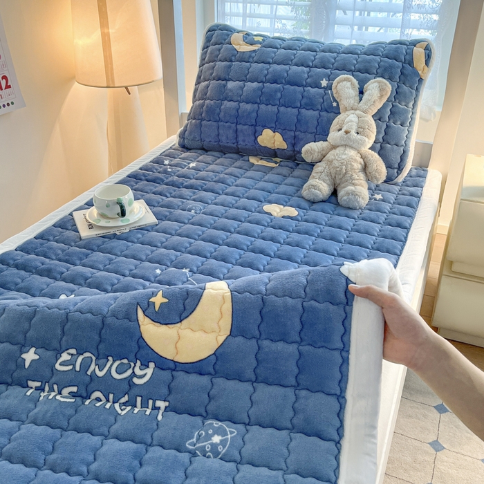 91家纺网 家纺一手货源 找家纺 莉莉安家纺 2025牛奶绒床垫褥子软垫家用加厚宿舍学生单人铺垫被冬季加绒毛毯床褥 星月传奇