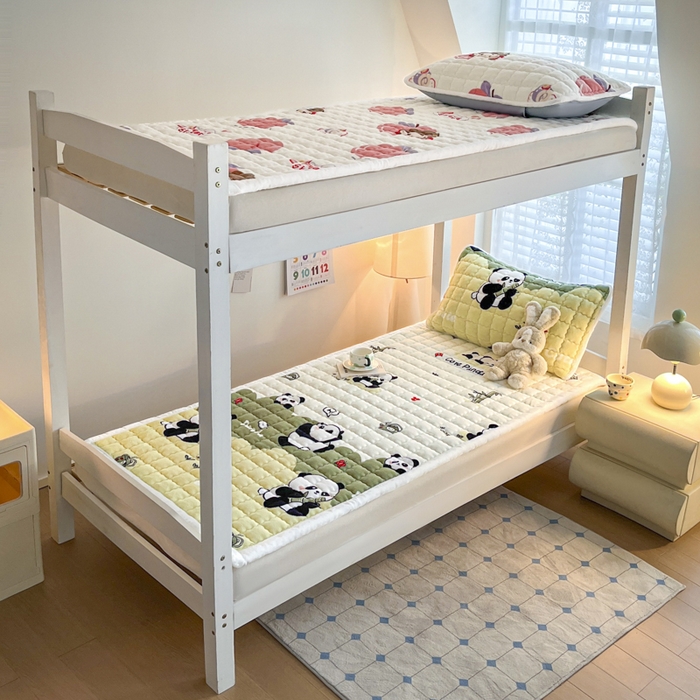 91家纺网 家纺一手货源 找家纺 莉莉安家纺 2025牛奶绒床垫褥子软垫家用加厚宿舍学生单人铺垫被冬季加绒毛毯床褥 熊猫乐乐