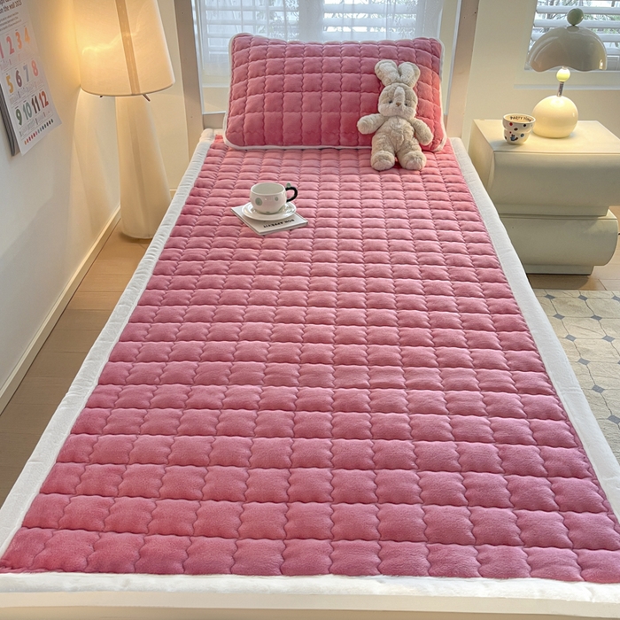 91家纺网 家纺一手货源 找家纺 莉莉安家纺 2025牛奶绒床垫褥子软垫家用加厚宿舍学生单人铺垫被冬季加绒毛毯床褥 豆沙粉