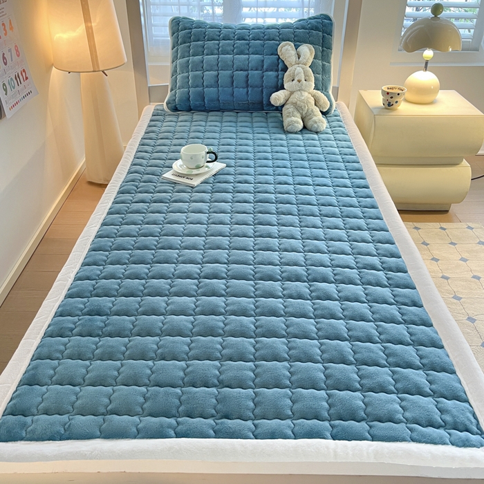 91家纺网 家纺一手货源 找家纺 莉莉安家纺 2025牛奶绒床垫褥子软垫家用加厚宿舍学生单人铺垫被冬季加绒毛毯床褥 宝石蓝