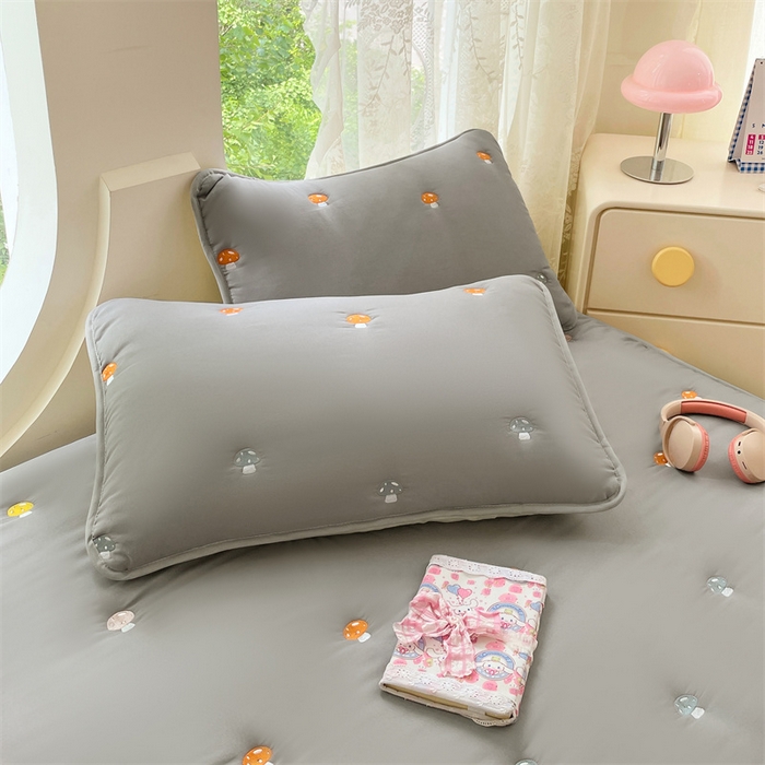 梦舒羽 2025新款水洗棉刺绣夹棉枕套加厚宿舍学生枕头套枕芯套 蘑菇屋-高级灰