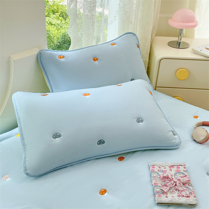 梦舒羽 2025新款水洗棉刺绣夹棉枕套加厚宿舍学生枕头套枕芯套 蘑菇屋-星空蓝