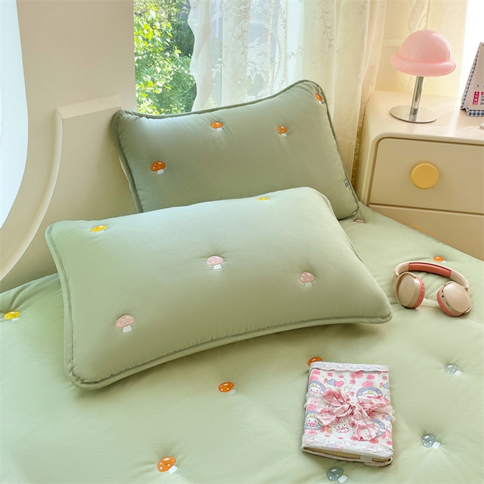 梦舒羽 2025新款水洗棉刺绣夹棉枕套加厚宿舍学生枕头套枕芯套 蘑菇屋-苹果绿