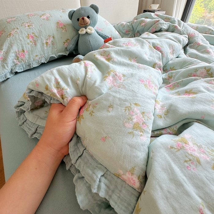 91家纺网 家纺一手货源 找家纺 （总）8+8 2025新款全棉纯棉双层纱镂空花边/皱皱花边四件套