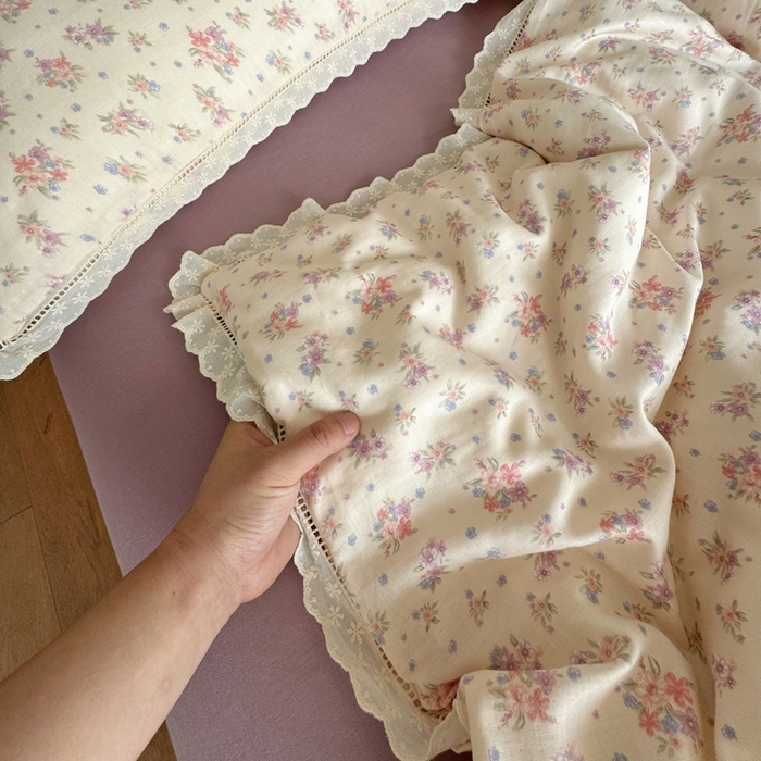 91家纺网 家纺一手货源 找家纺 （总）8+8 2025新款全棉纯棉双层纱镂空花边/皱皱花边四件套