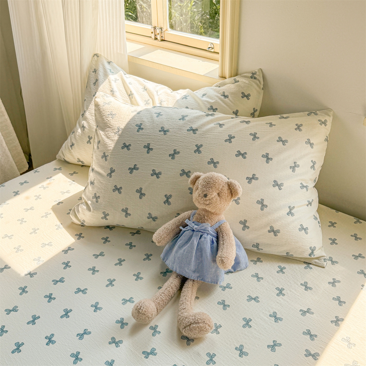 91家纺网 家纺一手货源 找家纺 多品家纺 2025新款超柔云感双层纱单枕套  蓝蝶