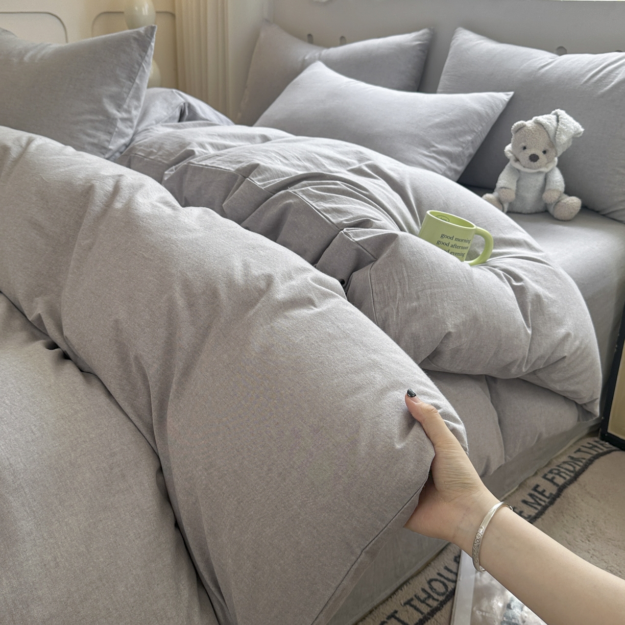 91家纺网 家纺一手货源 找家纺 （总）晚依家纺 2025新款A类全棉色织水洗棉四件套纯棉格子纯色被套学生宿舍三件套定制定做