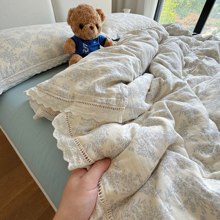 91家纺网 家纺一手货源 找家纺 8+8 2025新款全棉纯棉双层纱镂空花边/皱皱花边四件套 花边款-蓝轩