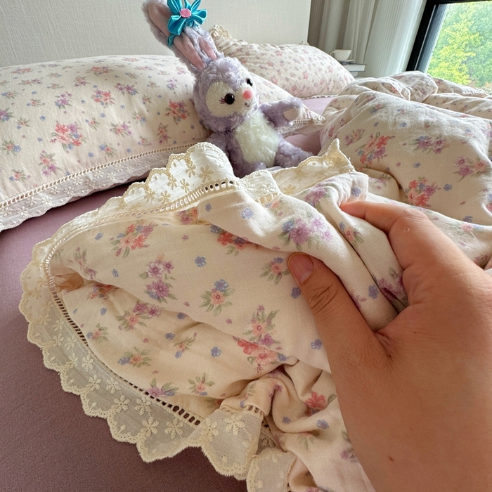 91家纺网 家纺一手货源 找家纺 8+8 2025新款全棉纯棉双层纱镂空花边/皱皱花边四件套 花边款-梦露